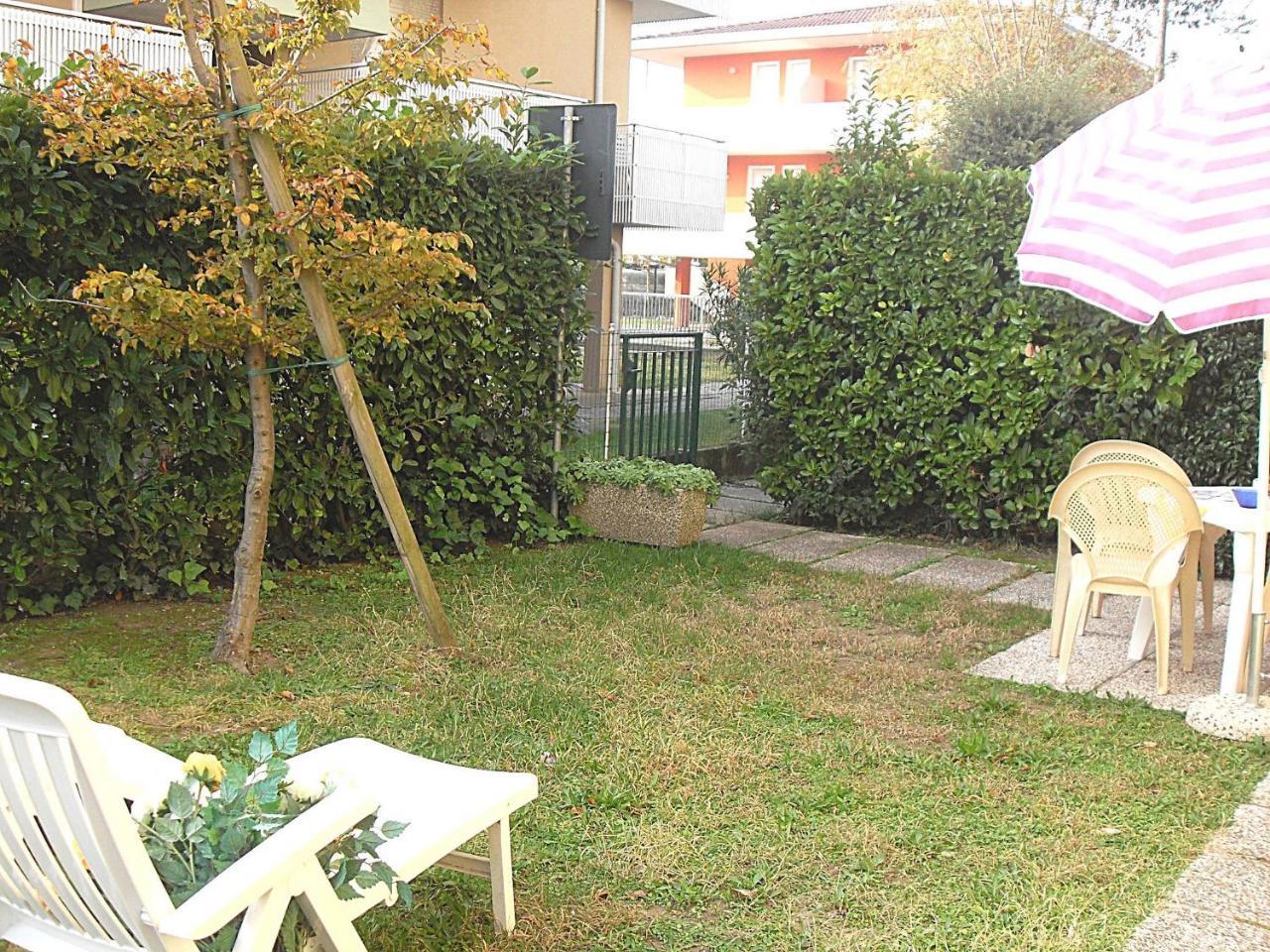 Marinella Apartman Bibione Kültér fotó
